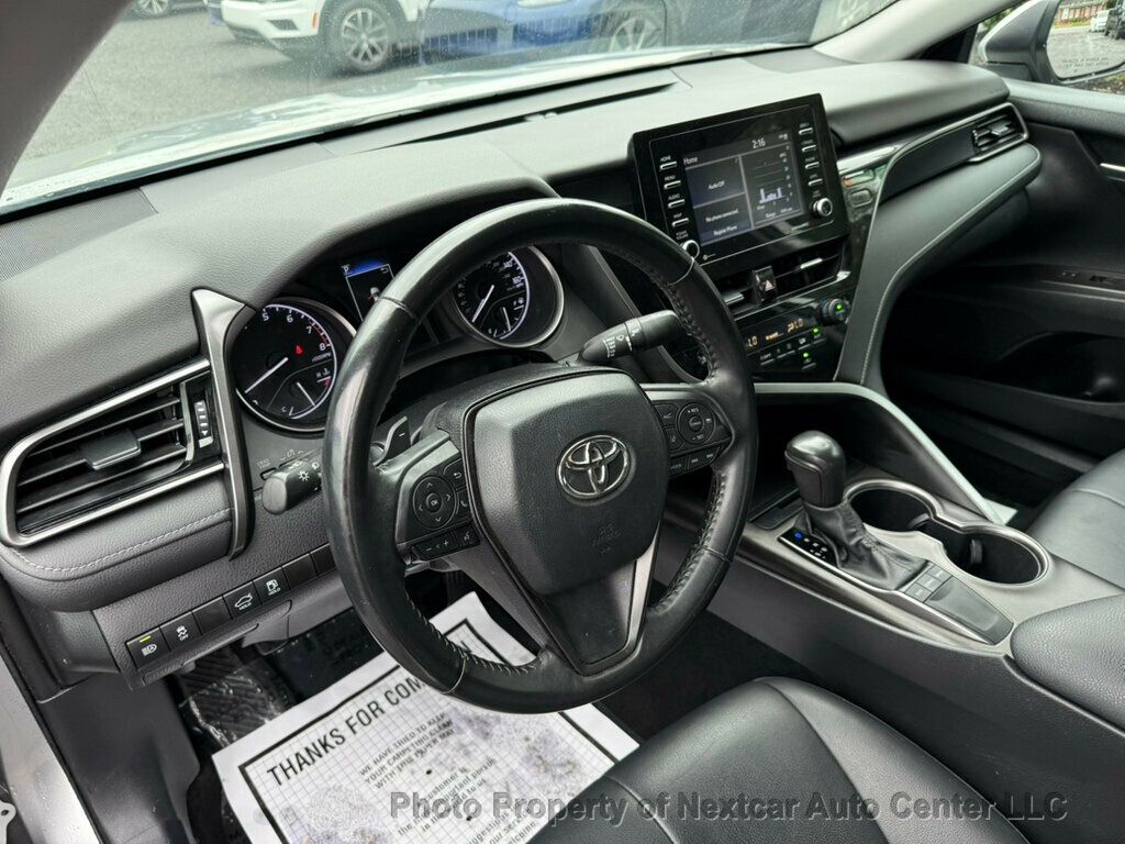 2023 Toyota Camry SE photo 12
