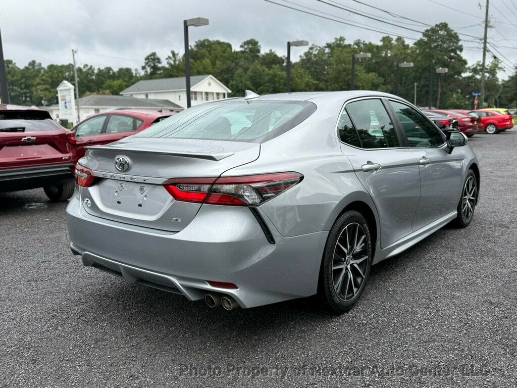 2023 Toyota Camry SE photo 5