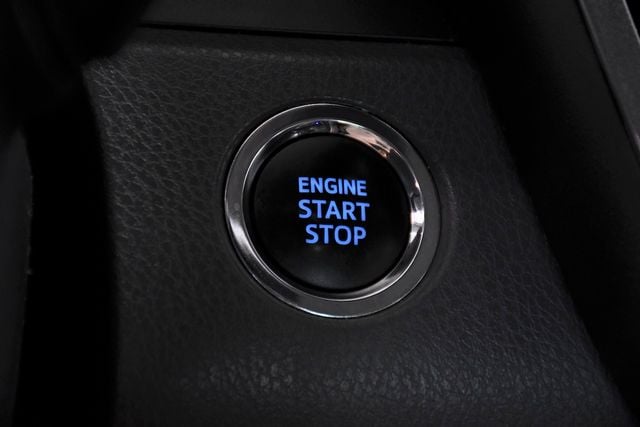 2023 Toyota Camry SE Automatic - 22950724 - 28