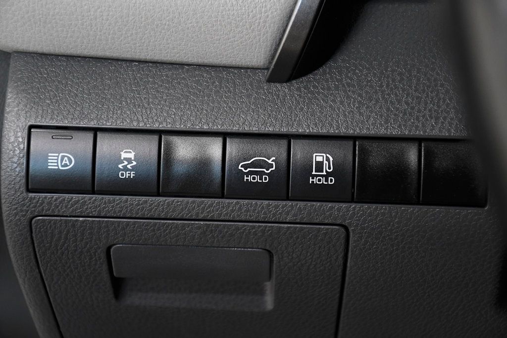 2023 Toyota Camry SE Automatic - 22950724 - 29