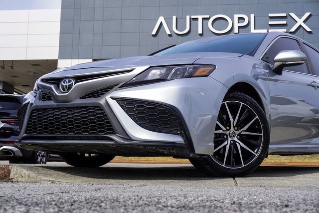 2023 Toyota Camry SE Automatic - 22971931 - 1