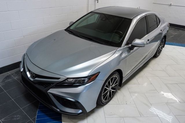 2023 Toyota Camry SE Automatic - 22971931 - 37