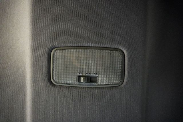 2023 Toyota Camry SE Automatic - 23024124 - 9