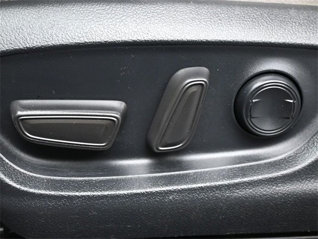 2023 Toyota Camry SE Automatic - 22961789 - 11