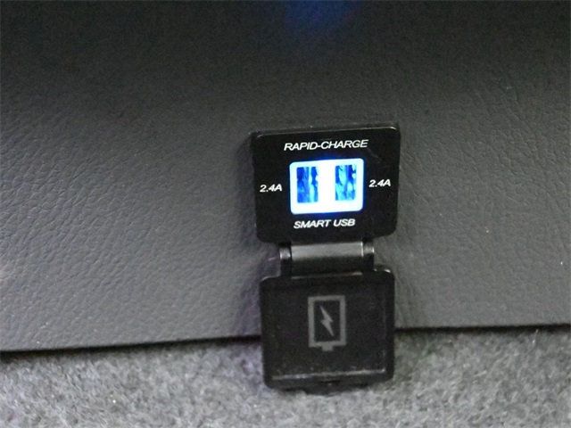 2023 Toyota Camry SE Automatic - 22961789 - 13