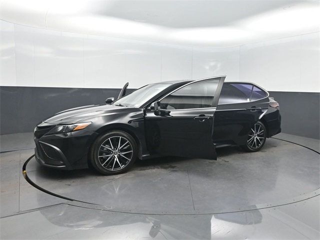 2023 Toyota Camry SE Automatic - 22961789 - 37