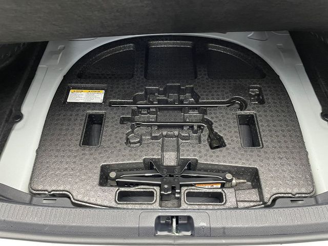 2023 Toyota Camry SE Automatic - 22926585 - 37