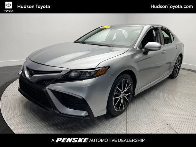 2023 Toyota Camry SE Automatic - 22929350 - 0
