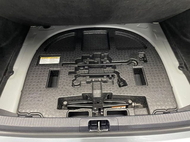 2023 Toyota Camry SE Automatic - 22929350 - 35