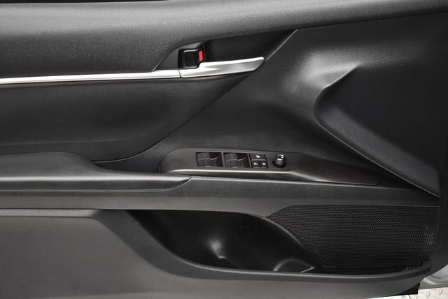2023 Toyota Camry SE Automatic - 23013735 - 8