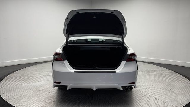 2023 Toyota Camry SE Automatic AWD - 23034751 - 33