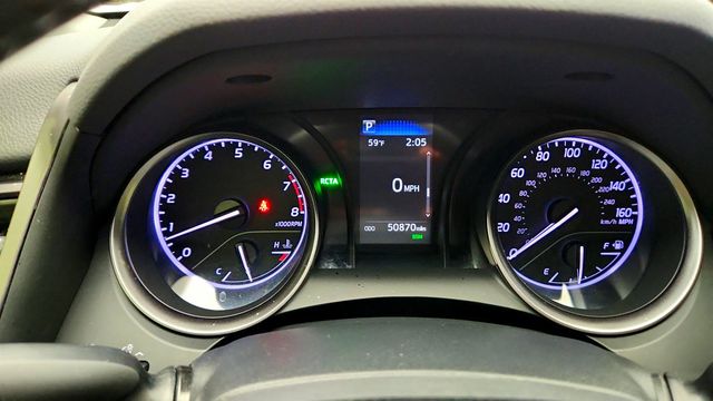 2023 Toyota Camry SE Automatic w/ Power Moonroof & Blind Spot Monitor - 23028041 - 14