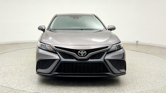 2023 Toyota Camry SE Automatic w/ Power Moonroof & Blind Spot Monitor - 23028041 - 1