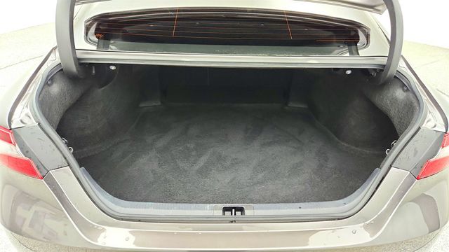 2023 Toyota Camry SE Automatic w/ Power Moonroof & Blind Spot Monitor - 23028041 - 21