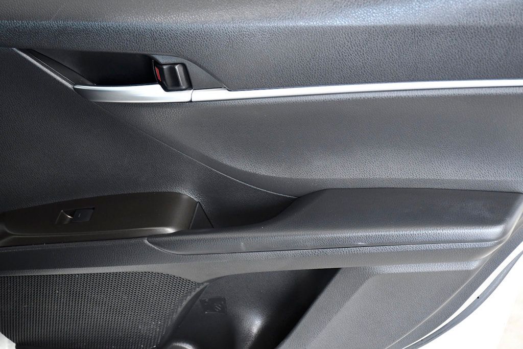 2023 Toyota Camry SE Nightshade Automatic - 22883575 - 14