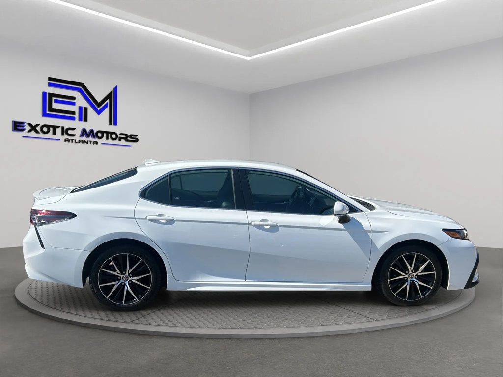 2023 Toyota Camry SE Sedan 4D - 23074321 - 5