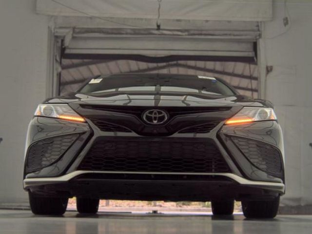 2023 Toyota Camry XSE Automatic - 23061040 - 3