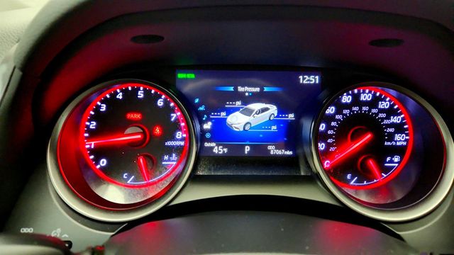 2023 Toyota Camry XSE Automatic w/ Panoramic Glass Roof - 23002209 - 14