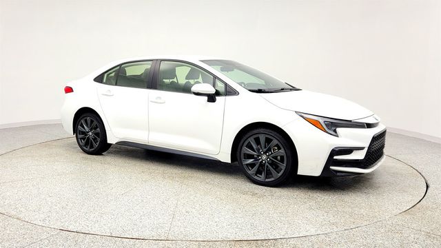 2023 Toyota Corolla Hybrid SE (50 combined mpg) - 22979678 - 2