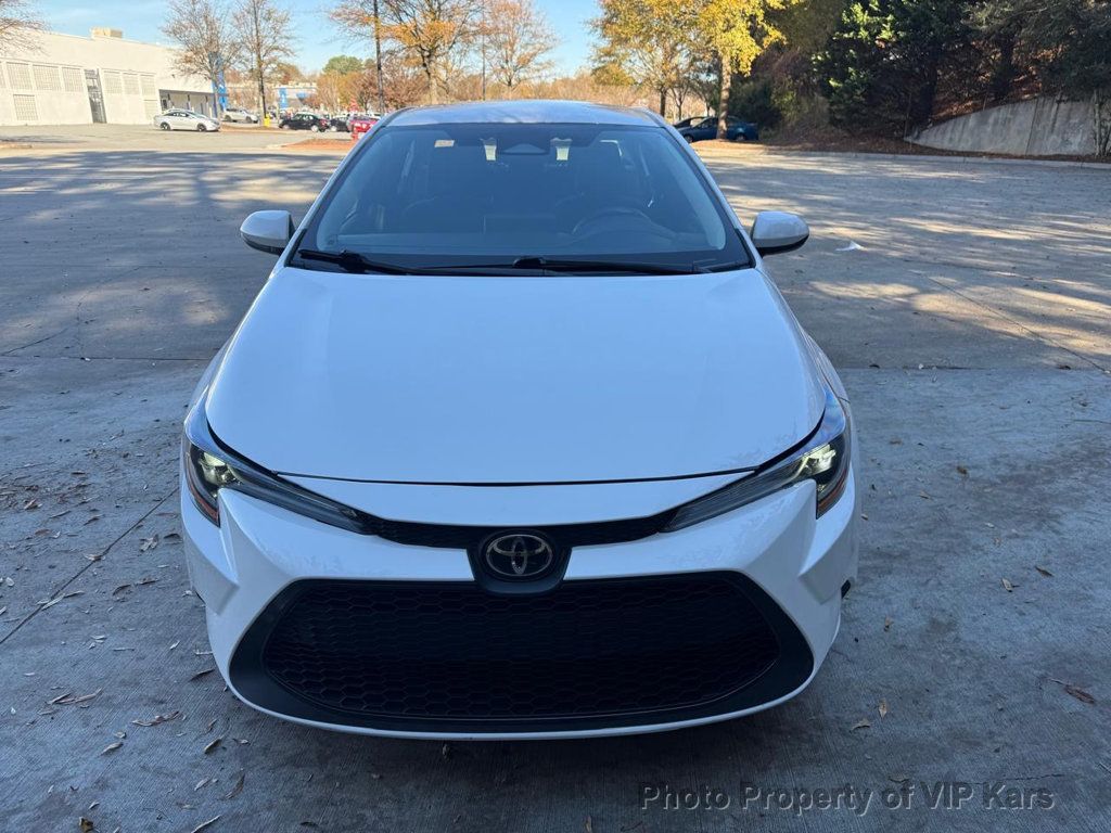 2023 Toyota Corolla LE photo 2