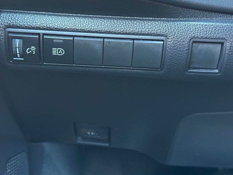 2023 Toyota Corolla LE CVT - 22925069 - 31