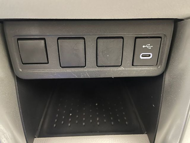 2023 Toyota Corolla Cross L 2WD - 22984078 - 32