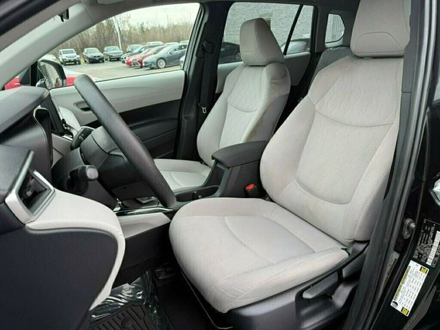 2023 Toyota Corolla Cross L 2WD - 23008184 - 9