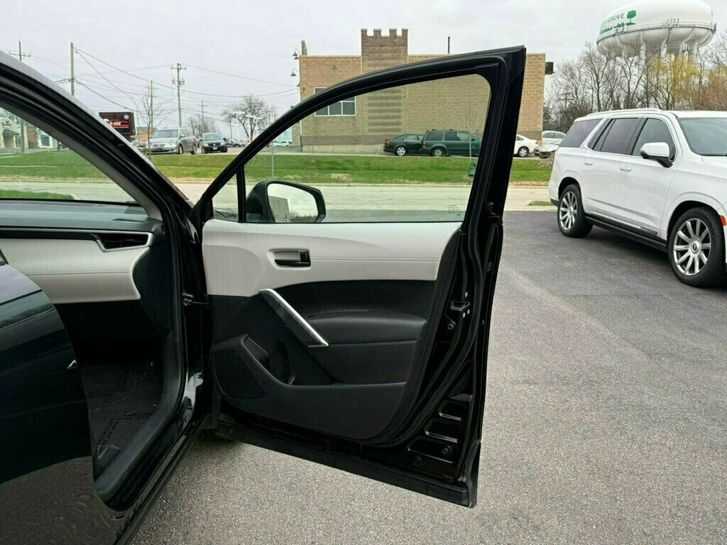 2023 Toyota Corolla Cross L 2WD - 23008184 - 21