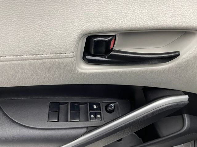 2023 Toyota Corolla Cross L 4WD - 23000046 - 9