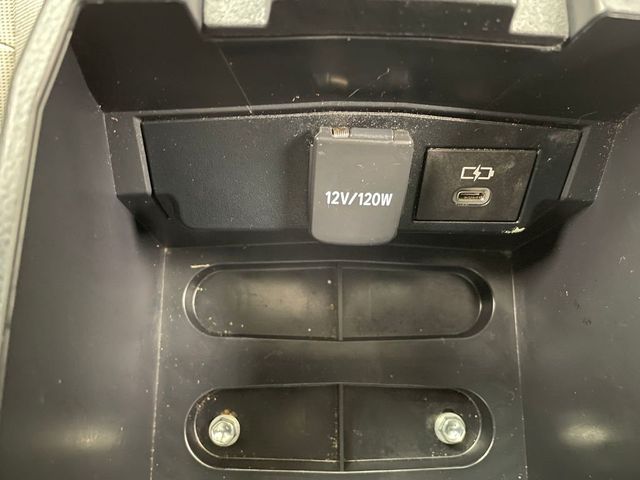 2023 Toyota Corolla Cross L 4WD - 23000046 - 29