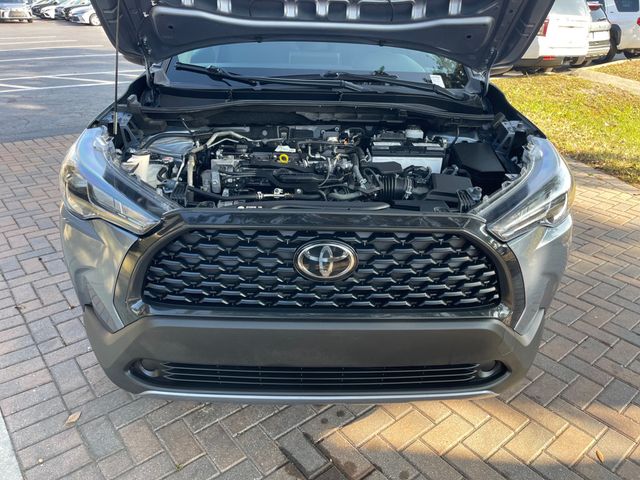 2023 Toyota Corolla Cross LE - 22950775 - 16
