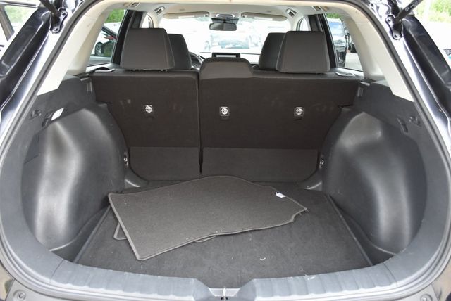 2023 Toyota Corolla Cross LE 2WD - 22895723 - 32