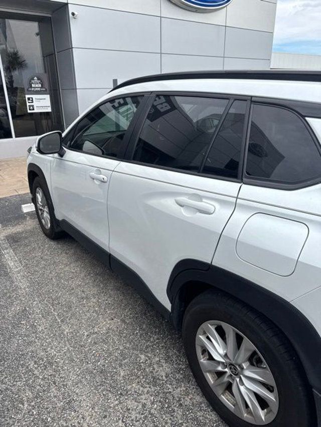 2023 Toyota Corolla Cross LE 2WD - 23025456 - 1
