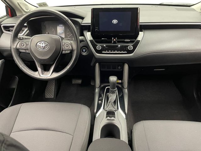 2023 Toyota Corolla Cross LE 4WD - 22954595 - 17