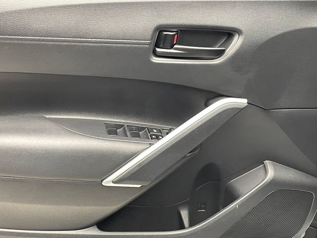 2023 Toyota Corolla Cross LE 4WD - 22965200 - 15