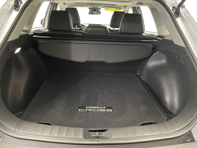 2023 Toyota Corolla Cross LE 4WD - 22965200 - 42