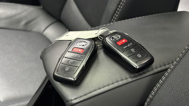 2023 Toyota Corolla Cross XLE 4WD - 23034753 - 38