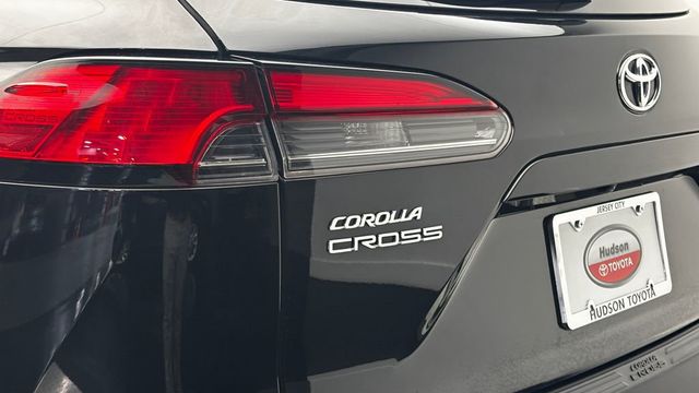 2023 Toyota Corolla Cross XLE 4WD - 23034753 - 5