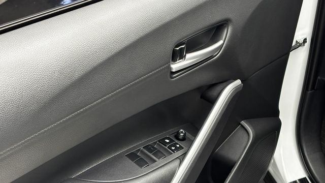 2023 Toyota Corolla Cross XLE 4WD - 23035879 - 14