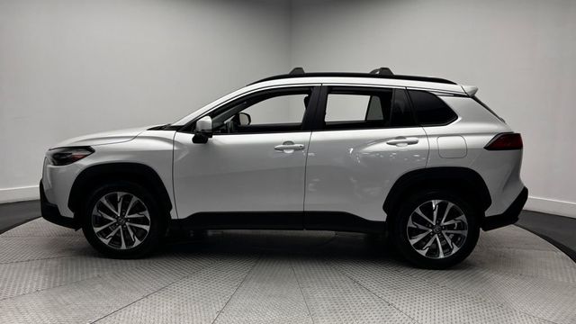 2023 Toyota Corolla Cross XLE 4WD - 23035879 - 2