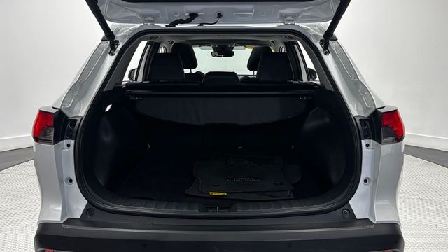2023 Toyota Corolla Cross XLE 4WD - 23035879 - 36
