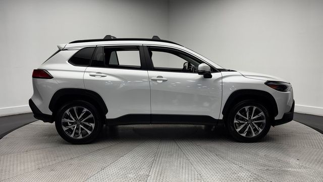2023 Toyota Corolla Cross XLE 4WD - 23035879 - 39