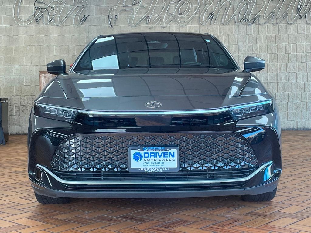 2023 Toyota Crown Limited AWD - 22936197 - 2