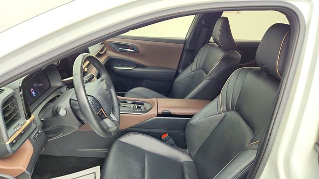 2023 Toyota Crown Limited AWD - 23026404 - 18