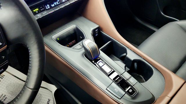 2023 Toyota Crown Limited AWD w/ Advanced Technology Package - 23026404 - 16
