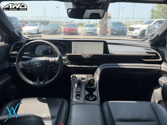 2023 Toyota Crown Limited Sedan 4D - 23064264 - 27