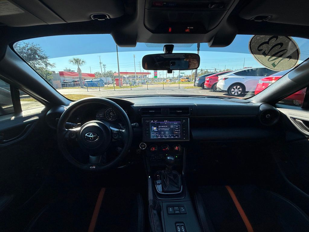 2023 Toyota GR86 10th Anniversary Special Edition Automatic - 22948272 - 17
