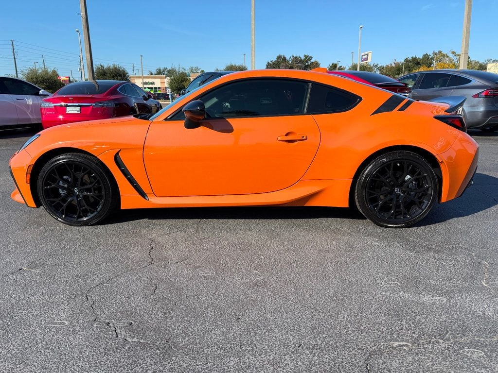 2023 Toyota GR86 10th Anniversary Special Edition Automatic - 22948272 - 7