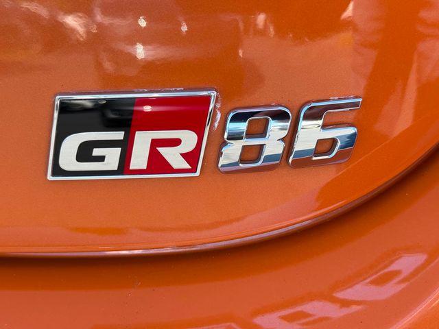 2023 Toyota GR86 10th Anniversary Special Edition Automatic - 22948272 - 8