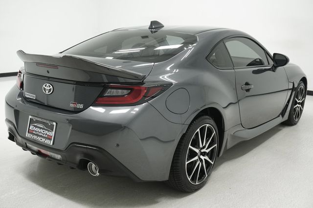 2023 Toyota GR86 Automatic - 23020459 - 3